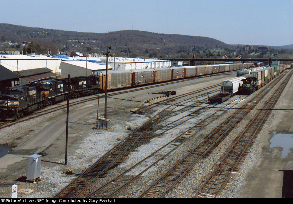 NS Binghampton Yard